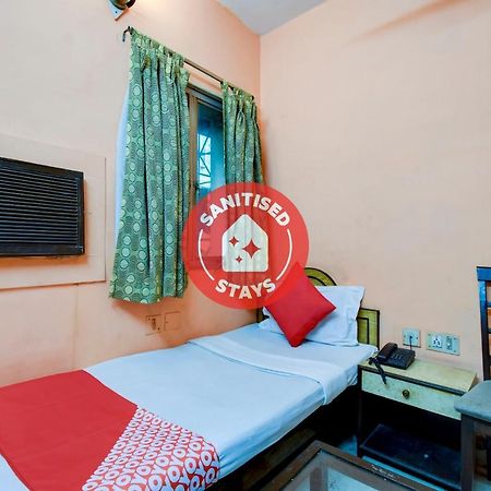 Flagship Hotel New Tiger Inn Kolkata Exterior photo