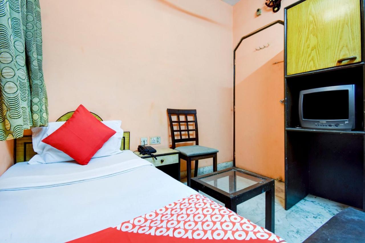 Flagship Hotel New Tiger Inn Kolkata Exterior photo