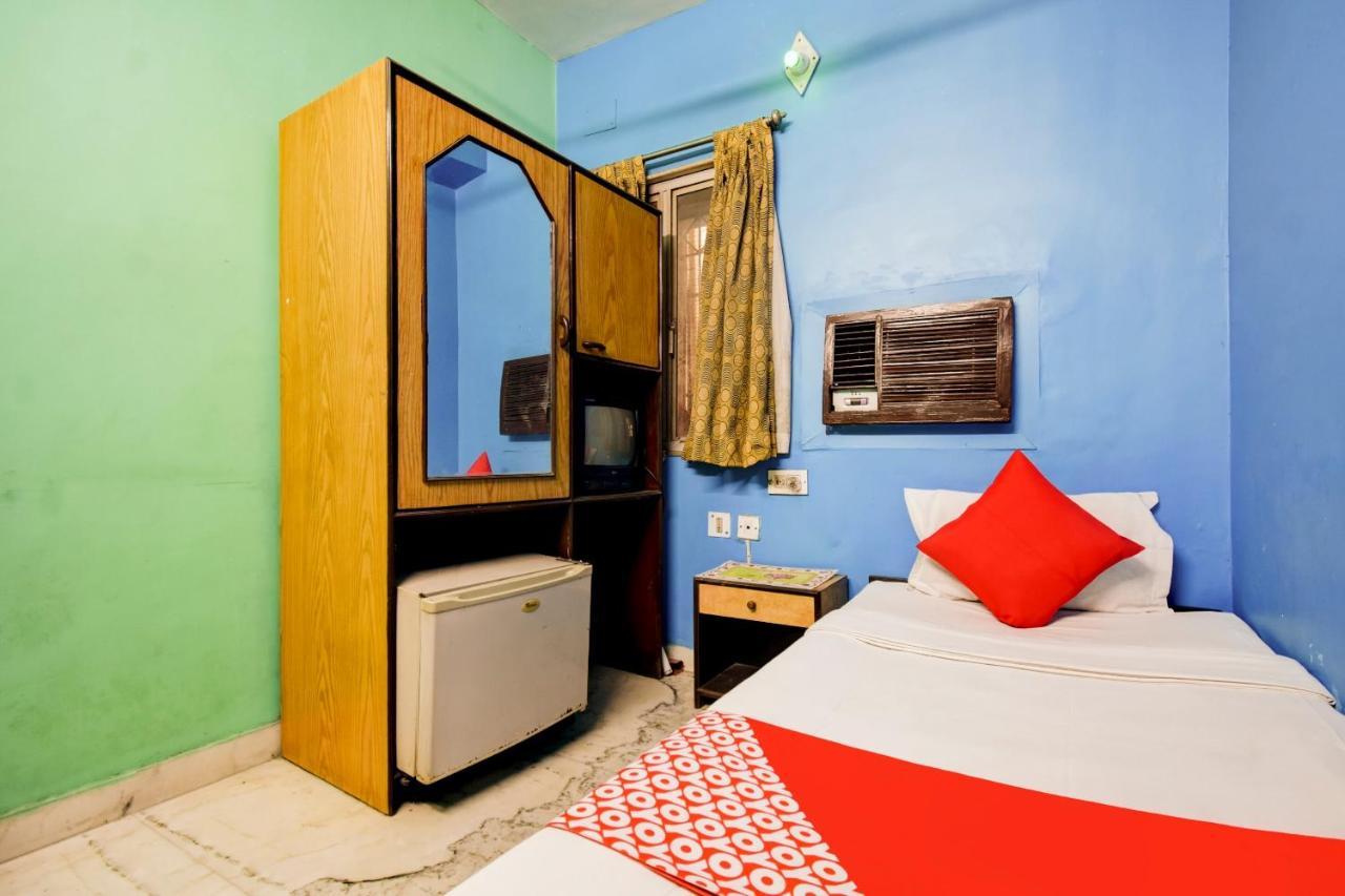 Flagship Hotel New Tiger Inn Kolkata Exterior photo